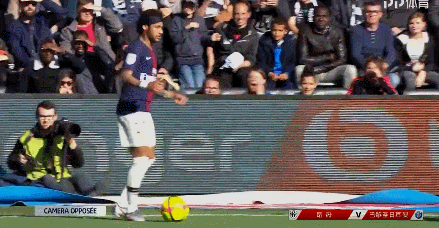 英媒预测：哈兰德30岁可超希勒成第一人 终局英超389球