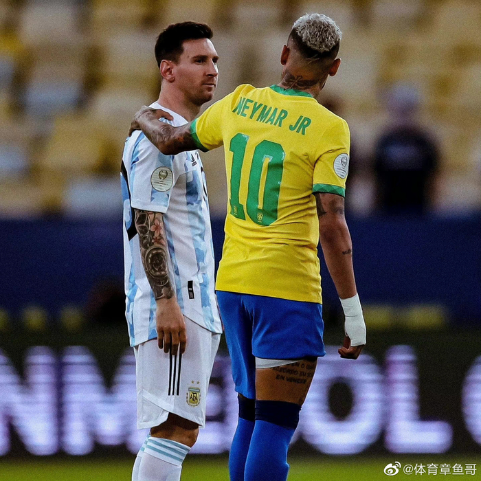 热闻｜达洛特破门，曼联1-1平西汉姆联反超利物浦升英超第八（快讯：达洛特建功，曼联1-1战平西汉姆，力压利物浦升至英超第八）