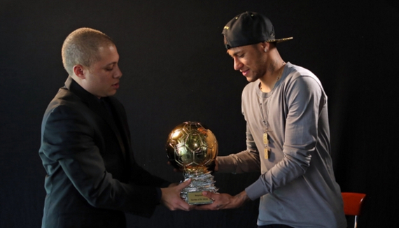 悉尼德比首发：巴巴洛塞斯PK罗里，基斯佩在列（悉尼德比首发出炉：巴巴洛塞斯对决罗里，基斯佩在列）