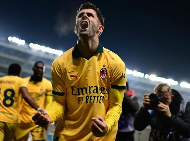 球队在对方主场打出统治级表现（球队客场上演统治级发挥）