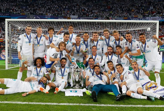 27天8场！阿森纳迎12月魔鬼赛程 捍卫英超欧冠双榜首（27天8战！阿森纳闯关魔鬼12月 力保英超+欧冠双榜首）