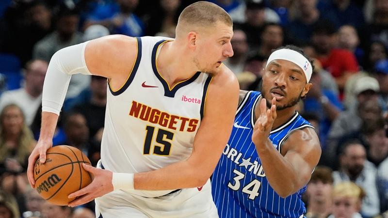 记者：球员间有梅西和德保罗这般挚友很棒，球队间有就很怪了（记者：梅西-德保罗式挚友放在球员间很美好，放到球队间就显得怪了）