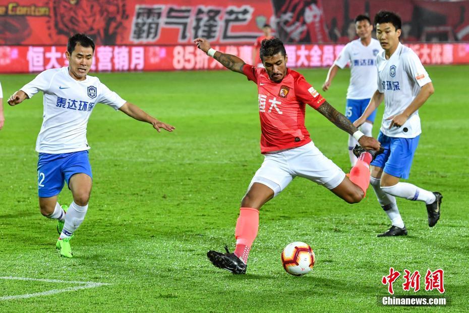 萨内蒂评合作过国米十大前锋：大罗位列榜首，伊布和巴乔在列（萨内蒂评选合作过的国米十大前锋：大罗居首，伊布与巴乔入选）