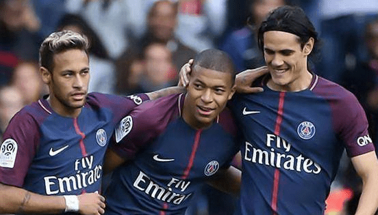 打入制胜球，达尼洛成历史首位两夺欧冠+两夺解放者杯的球员（达尼洛绝杀缔造历史：成首位两夺欧冠、两夺解放者杯的球员）