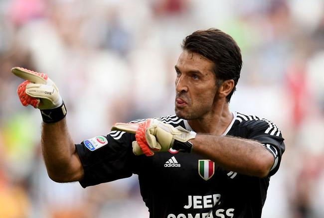 皇马死盯希腊天才！4000万要价难阻三豪门争夺战（皇马锁定希腊新星：4000万标价难挡三大豪门围抢）